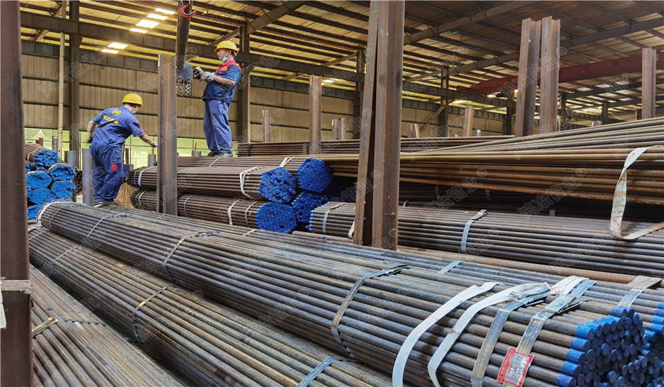 你們有沒有無縫注漿管？有的。